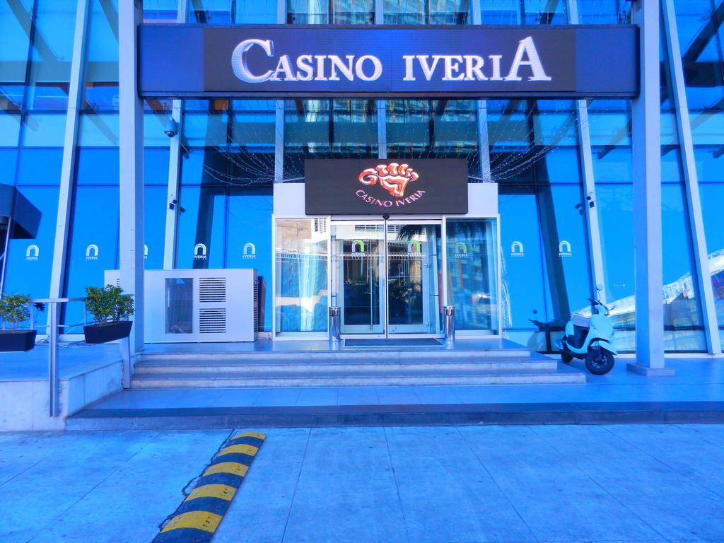 Mimino Apartment Deluxe First Line Batumi Kültér fotó